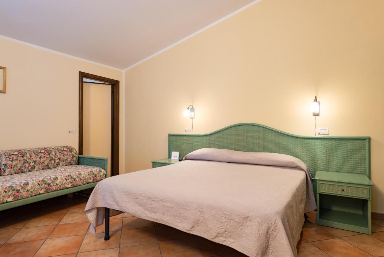 Hotel Il Ceppo Agropoli Esterno foto